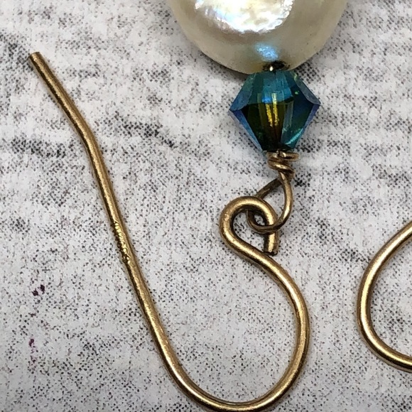 Artisan 14k GF genuine cultured pearl and crystals statement earrings dangle - Picture 4 of 4